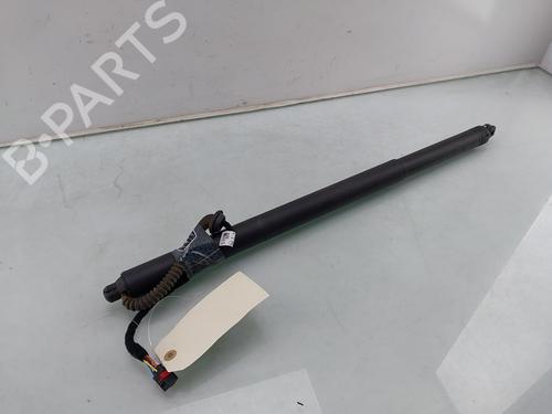 Used Electronic module AUDI A3 Sportback (8YA, 8YF) 35 TFSI Mild Hybrid (150 hp) 25448984