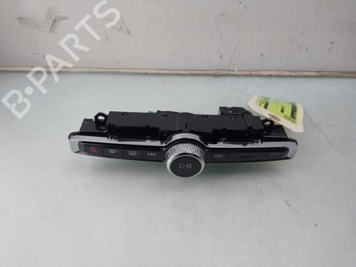 kombi-kontakt-stilkkontakt-volvo-ex40-536-2024-31978724 main image