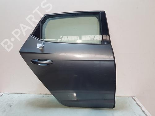 Used Right rear door SEAT LEON (5F1) 1.0 TSI (115 hp) 29062155