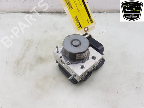Used ABS pump PEUGEOT 308 II (LB_, LP_, LW_, LH_, L3_) 1.2 THP 110 (110 hp) 19128075