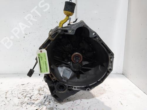 Gearkasse RENAULT MEGANE III Hatchback (BZ0/1_, B3_) 1.6 16V (BZ1B, BZ1H) (110 hp) 32415772