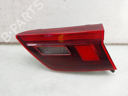 Used Right taillight Right taillight 39493824 39493824