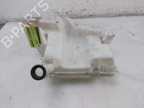Used Windscreen washer tank FORD FOCUS III 1.6 EcoBoost (150 hp) 32481166