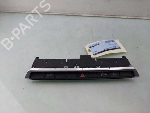 Used Warning switch AUDI Q2 (GAB, GAG) 30 TFSI (110 hp) 29910188