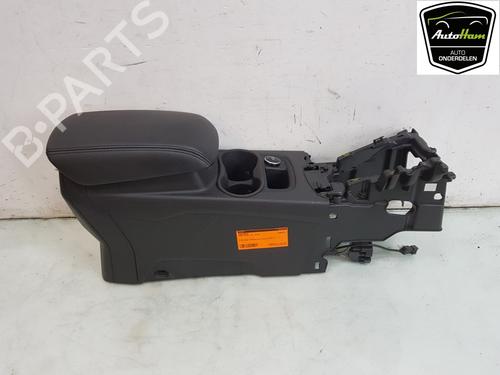 Armlæn FORD FOCUS III Saloon 1.0 EcoBoost (125 hp) 13104257