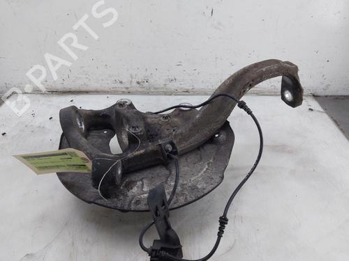 Used Left front steering knuckle MERCEDES-BENZ C-CLASS T-Model (S205) C 350 e (205.247) (279 hp) 31829496
