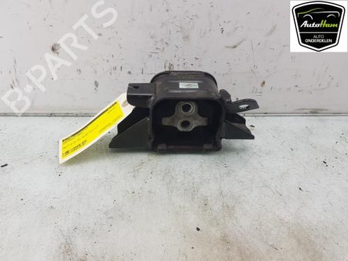 gearbox-mount-kia-stonic-yb-10-t-gdi-21830h8250-2017-17541755 main image
