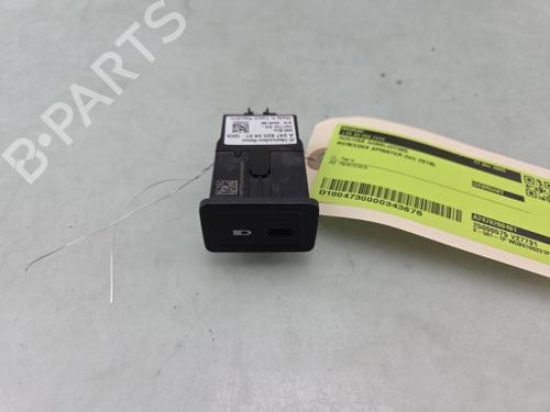 electronic-module-mercedes-benz-sprinter-35-t-van-b907-b910-2018-31905448 main image