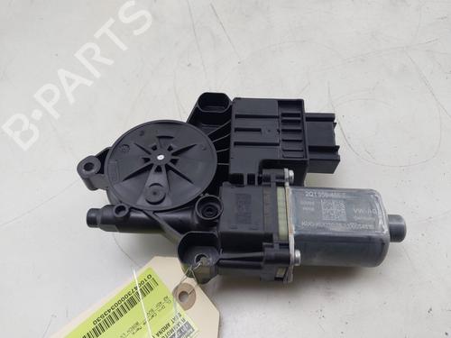 Used Electronic module SEAT ARONA (KJ7, KJP) 1.0 TSI (95 hp) 30932234