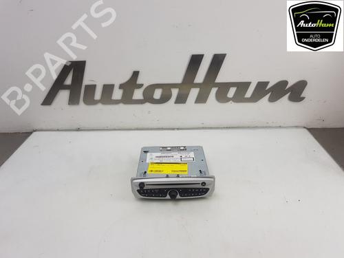 Used Radio RENAULT GRAND SCÉNIC III (JZ0/1_) 1.4 16V (JZ0F) (131 hp) 19667067