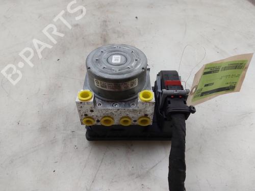Used ABS pump ABS pump VW GOLF VIII (CD1, DA1) 1.5 TSI (150 hp) 33717850 33717850