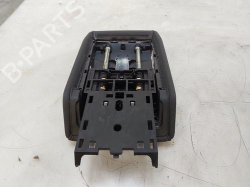 Armrest / Center console VW GOLF VIII (CD1, DA1) 1.4 GTE Plug-in Hybrid | BP36787564I20 - Image 3