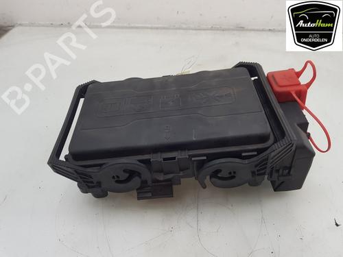 Fuse box OPEL INSIGNIA B Sports Tourer (Z18) 1.5 (35) | BP19521352E1 