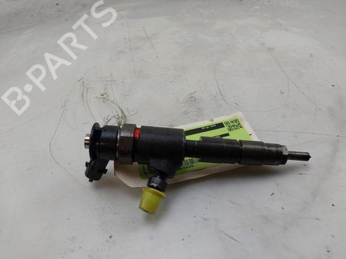Used Injector Injector PEUGEOT 308 SW II (LC_, LJ_, LR_, LX_, L4_) 1.6 BlueHDi 120 (120 hp) 33929299 33929299
