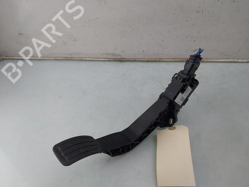 Pedal Pedal OPEL CORSA F (P2JO) 1.2 (68) (75 hp) 33617831 33617831