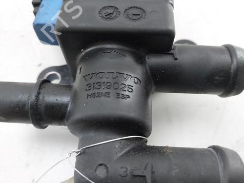 Auxiliary water pump VOLVO V60 I (155) D6 Hybrid AWD | BP28166824M111 