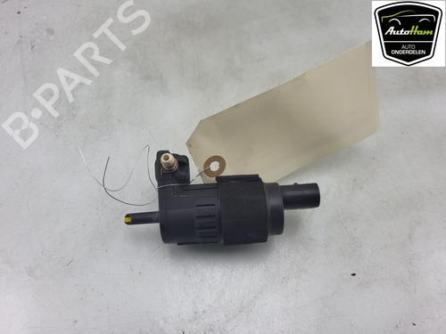 Used Washer pump Washer pump 18433576 18433576