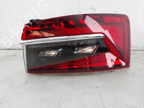 Used Right taillight Right taillight SKODA SUPERB III Estate (3V5) 1.4 TSI iV (218 hp) 36698905 36698905