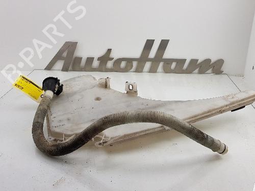 Used Windscreen washer tank BMW 3 (E90) 318 i (143 hp) 12022329