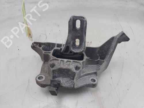 Used Gearbox mount Gearbox mount OPEL CORSA F (P2JO) 1.2 (68) (75 hp) 30351810 30351810