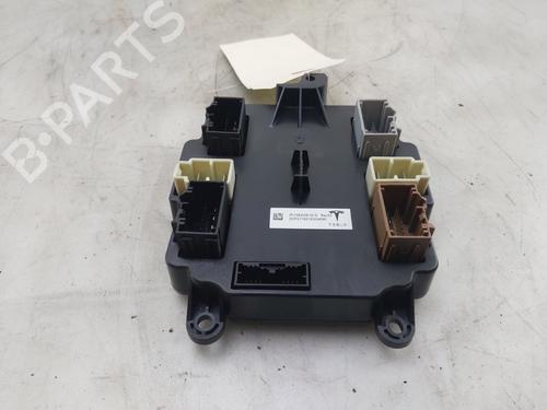 Electronic module TESLA MODEL X (5YJX) 75D AWD | BP31801608M83