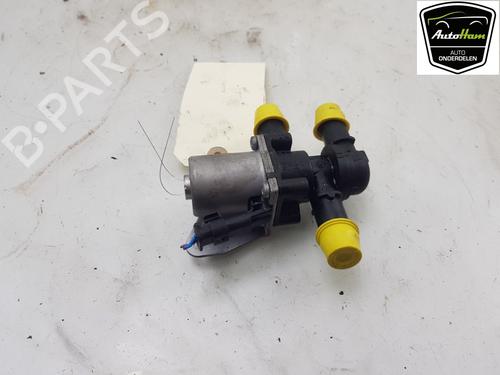 Ekstra vandpumpe VOLVO XC40 (536) T4 Plug-in Hybrid (211 hp) 17672138