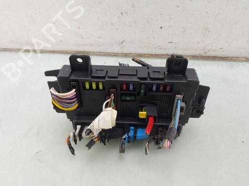 Sikringsdose Sikringsdose FIAT PANDA (169_) 1.2 (169AXF2A, 169AXF1A) (69 hp) 37463057 37463057