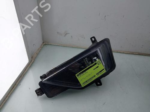 left-front-fog-light-vw-golf-sportsvan-vii-am1-an1-2014-2015-2016-2017-2018-2019-2020-32262905 main image