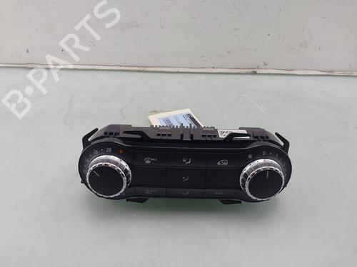 Used Climate control MERCEDES-BENZ A-CLASS (W176) A 180 (176.042) (122 hp) 29938551