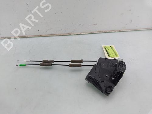 front-right-lock-toyota-yaris-_p21_-_pa1_-_ph1_-2020-32263039 main image