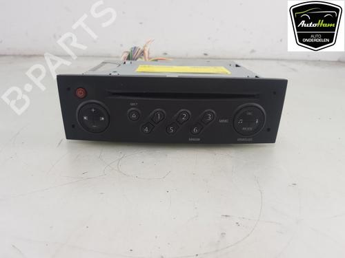 Used Radio RENAULT CLIO III Grandtour (KR0/1_) 1.2 16V (KR0P) (101 hp) 19667299