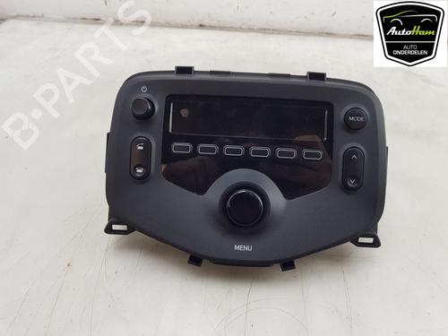 Used Radio PEUGEOT 108 1.0 VTi (69 hp) 21542794