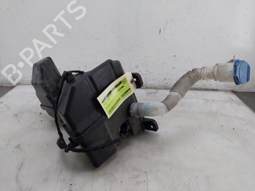 Used Windscreen washer tank VW GOLF VII (5G1, BQ1, BE1, BE2) 1.2 TSI (105 hp) 32319826
