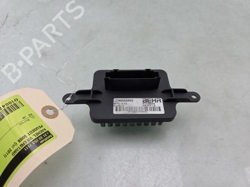 Used Heater resistor PEUGEOT 5008 (0U_, 0E_) 1.6 16V (156 hp) 31922765