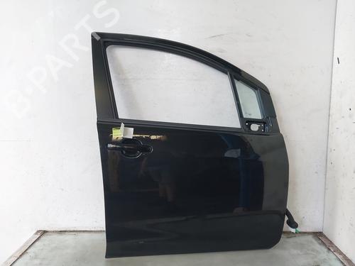 Used Right front door Right front door 39065899 39065899