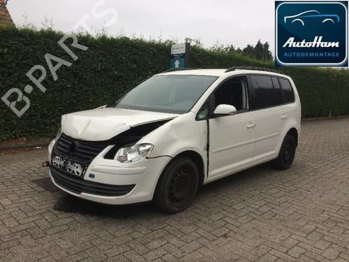 Used Engine control unit (ECU) Engine control unit (ECU) VW TOURAN (1T1, 1T2) 1.9 TDI (105 hp) 33266894 33266894