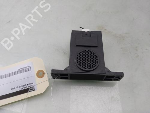 Used Electronic module NISSAN QASHQAI II (J11, J11_) 1.3 DIG-T (160 hp) 28807888