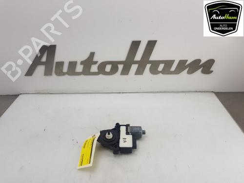 Used Electronic module Electronic module SKODA OCTAVIA III Combi (5E5, 5E6) 1.0 TSI (115 hp) 16899863 16899863