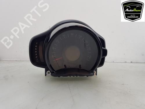Used Instrument cluster Instrument cluster 18741789 18741789