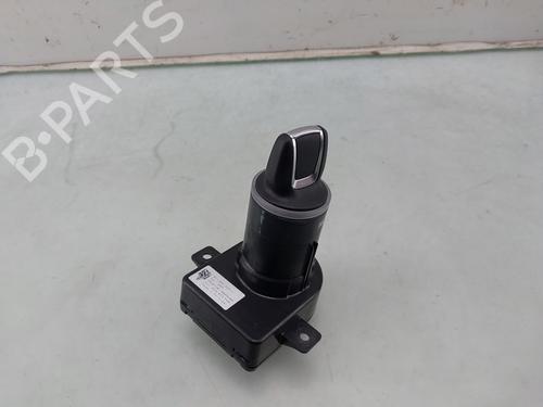 Switch PORSCHE CAYENNE (9YA) 3.0 E-Hybrid AWD (9YAAE1) | BP29823466I30 