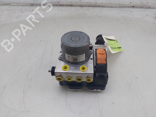 Used ABS pump ABS pump PEUGEOT 208 II (UB_, UP_, UW_, UJ_) e-208 (136 hp) 30388368 30388368