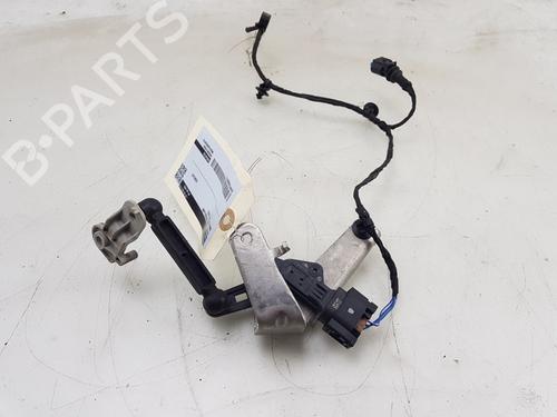 Used Electronic sensor BMW X5 (G05, F95) xDrive 50 e Plug-in-Hybrid (489 hp) 28716093