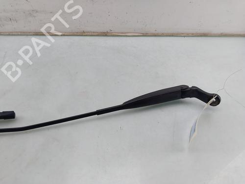 Front windshield wiper arm FIAT 500 (312_) 1.0 Mild Hybrid (312.AYD1B) | BP28166812C143 