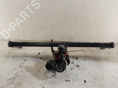Used Tow ball/Mechanism Tow ball/Mechanism VOLVO V60 I (155) D2 (120 hp) 39742528 39742528