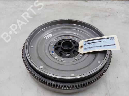 Used Flywheel VW GOLF VIII (CD1, DA1) 2.0 GTI (245 hp) 29546118