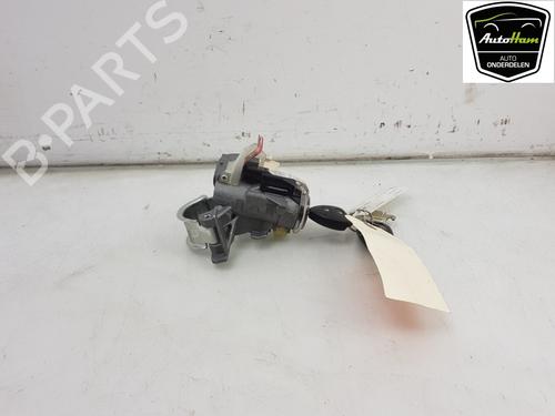 Used Ignition barrel TOYOTA VERSO (_R2_) 1.8 (ZGR21_, ZGR21R) (147 hp) 13104530