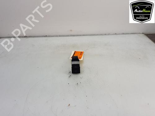 Used Switch VW GOLF VII (5G1, BQ1, BE1, BE2) e-Golf (136 hp) 12043586