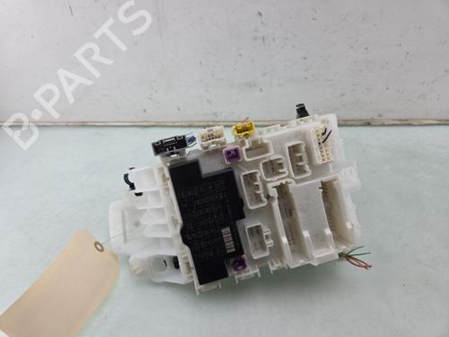 Used Fuse box Fuse box SUZUKI SWIFT IV (FZ, NZ) 1.2 (AZH412, ZC72S) (94 hp) 31041140 31041140