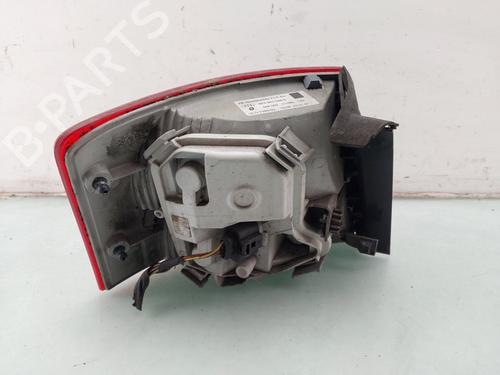 right-taillight-audi-a4-b7-avant-8ed-2004-2005-2006-2007-2008-34540601 main image