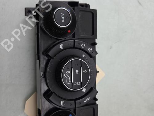 Used Climate control PEUGEOT 5008 (0U_, 0E_) 1.6 16V (156 hp) 31922803